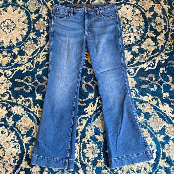 Wrangler High Rise Trouser Boot - Picture 3 of 10